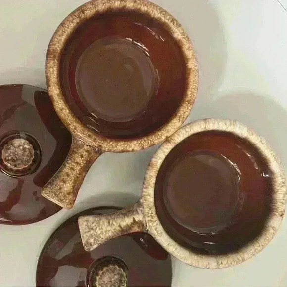 Set  of two vintage Hull Pottery brown drip glaze French onion soup bowls - Picture 5 of 8